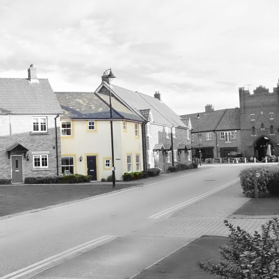 The Bay Filey - Corner Cottage ภายนอก รูปภาพ