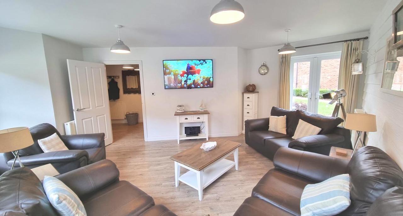 The Bay Filey - Corner Cottage ภายนอก รูปภาพ